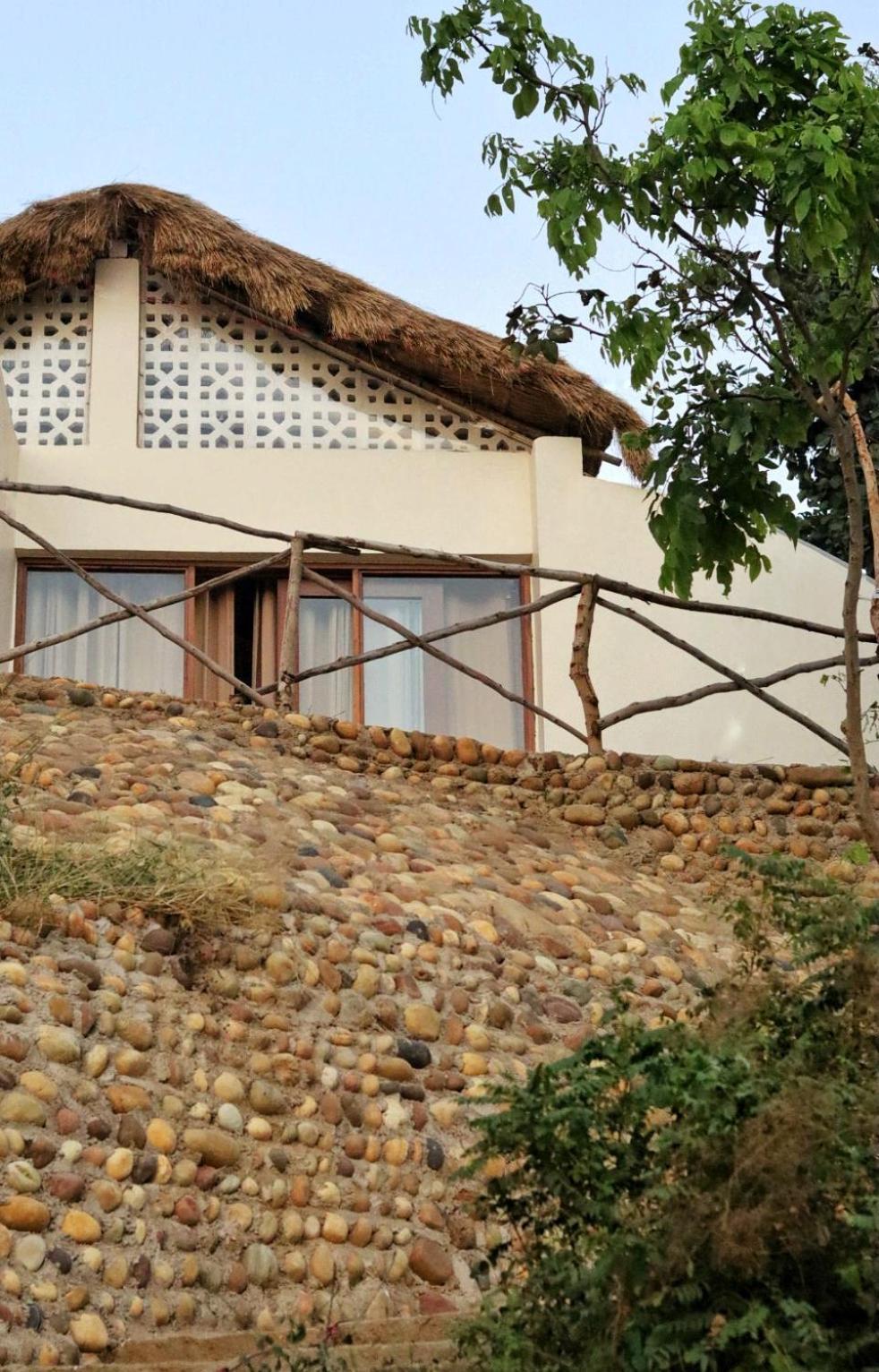 Agni Eco-Retreat Ξενοδοχείο Una  Εξωτερικό φωτογραφία